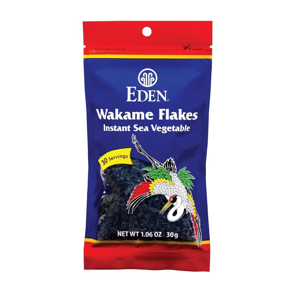 Dried wakame seaweed